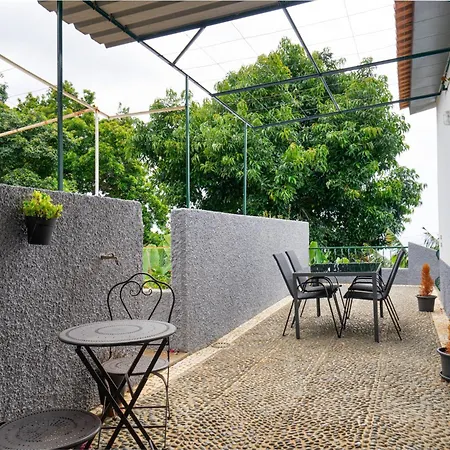 Villa Casa Dos Amigos By Galmi Câmara de Lobos